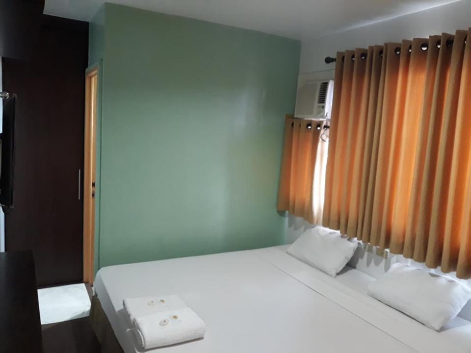 Hotel Kichi Legazpi Kültér fotó